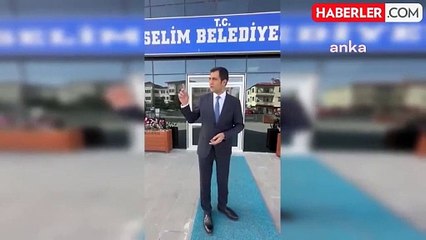 Seçim sonrası en ilginç pankart: 30 yıldır kamuya ait olan hat ve Iphone 13 Pro Max belediyemize teslim edilmemiştir