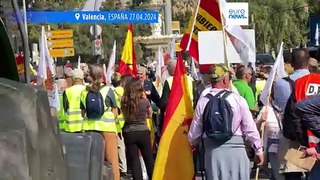 Los agricultores se manifiestan en Valencia contra la Unión Europea y la Agenda 2030