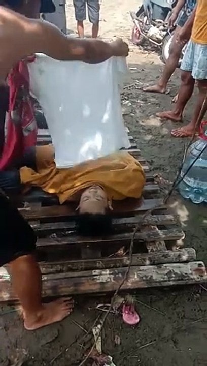 evakuasi korban tenggelam pantai cijeruk