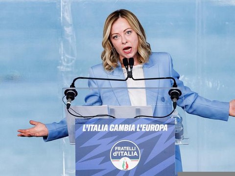 Giorgia Meloni e gli otoliti: «Come sull’ottovolante, se vedete che sbando non vi preoccupate»