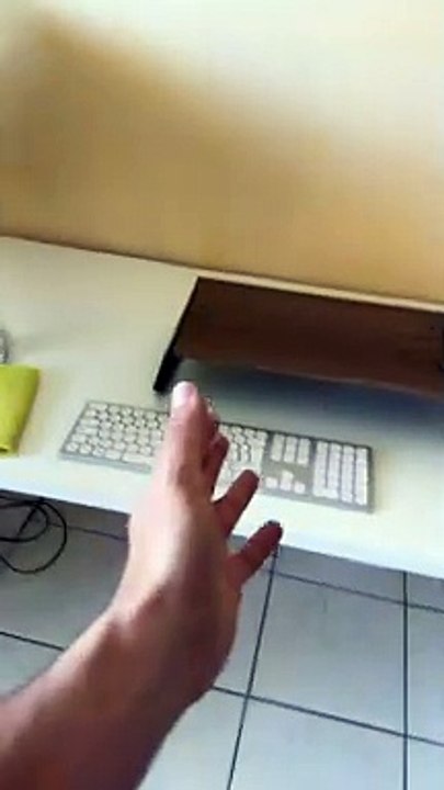 Astuce de Bruno pour ne pas perdre ses boucles d'oreilles