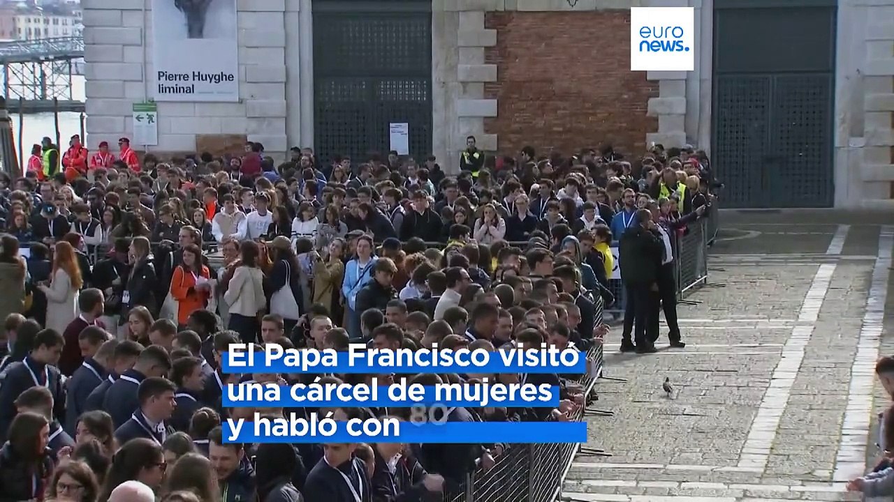 Primera visita de un Papa a la Bienal de Venecia: "Hay que liberar el mundo de desigualdad"