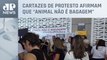 Tutores de pets fazem manifestação no Aeroporto de Guarulhos por justiça à morte do cão Joca