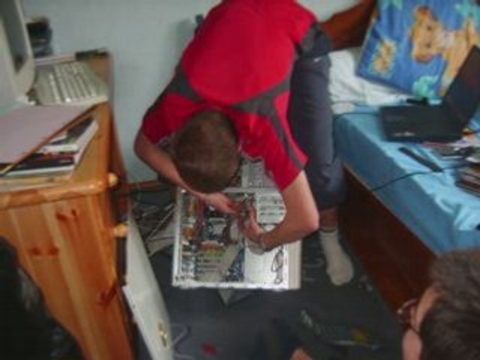 Clip après midi chez aurélien