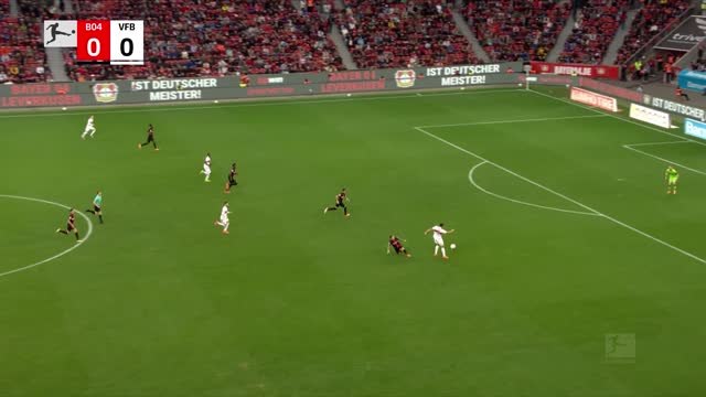 Leverkusen score late again to extend unbeaten run