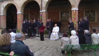 교황, 물의 도시 베네치아 여자교도소 방문 / YTN