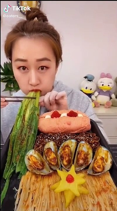 Mira Lo Que Comen #3 2024