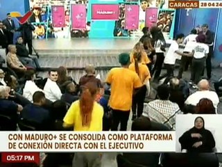 Ciudadanos resaltan la importancia comunicacional del programa "Con Maduro+"