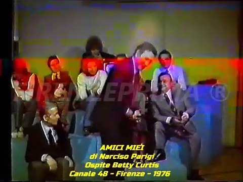 Amici Miei di Narciso Parigi - Betty Curtis - Zi Nicola. (censurato) Canale 48  -  26 11 1977