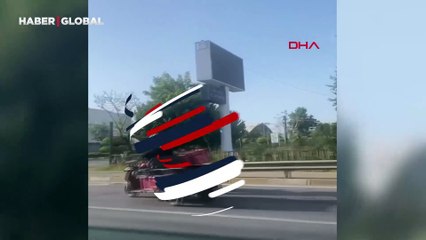 Trafikte kavgaya tutuştular, yumruklar havada uçuştu