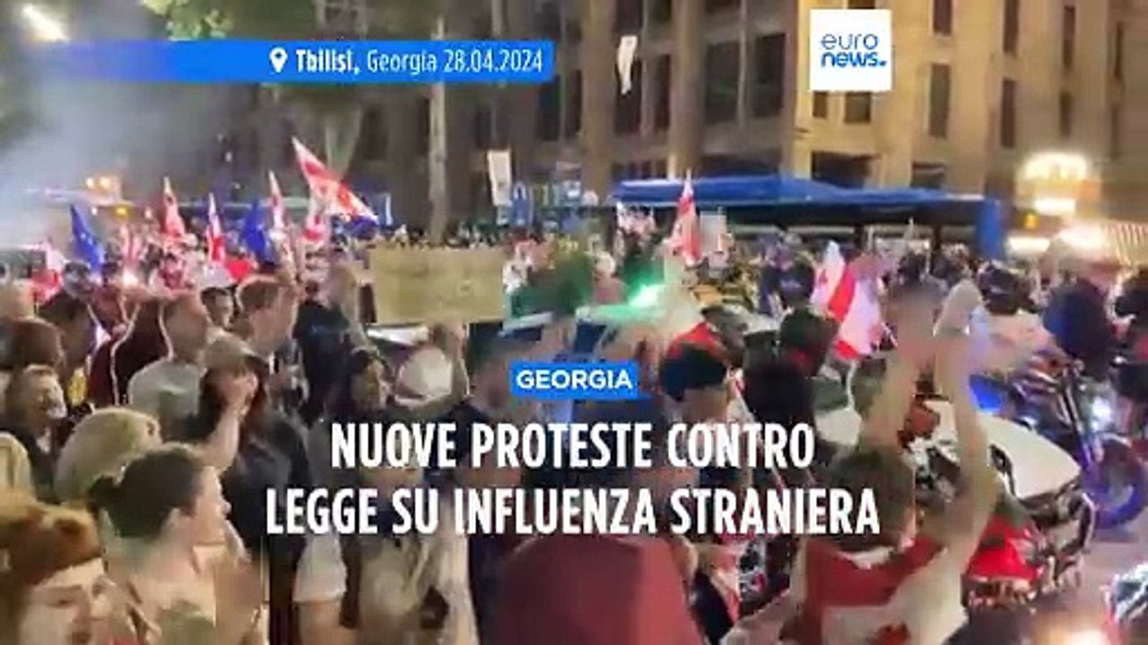 Georgia, migliaia protestano a Tbilisi contro legge su influenza straniera per ong e media
