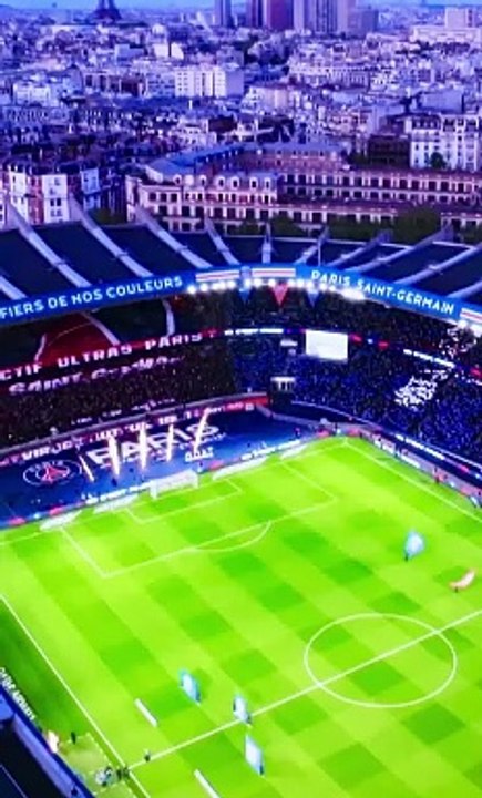 #PSG #champion de #France  sans jouer !  À 3 journées du terme de la saison 2023-2024 de Ligue 1, le #Paris Saint-Germain est sacré champion de France pour la 12eme fois. Les Rouge & Bleu remportent le 50e #trophée de leur #Histoire (place aux rageux )