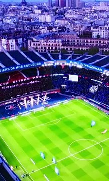 #PSG #champion de #France sans jouer ! À 3 journées du terme de la saison 2023-2024 de Ligue 1, le #Paris Saint-Germain est sacré champion de France pour la 12eme fois. Les Rouge & Bleu remportent le 50e #trophée de leur #Histoire (place aux rageux )