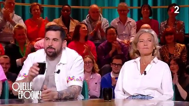 Quelle époque : Les internautes scandalisés par cette séquence entre Léa Salamé et Artus