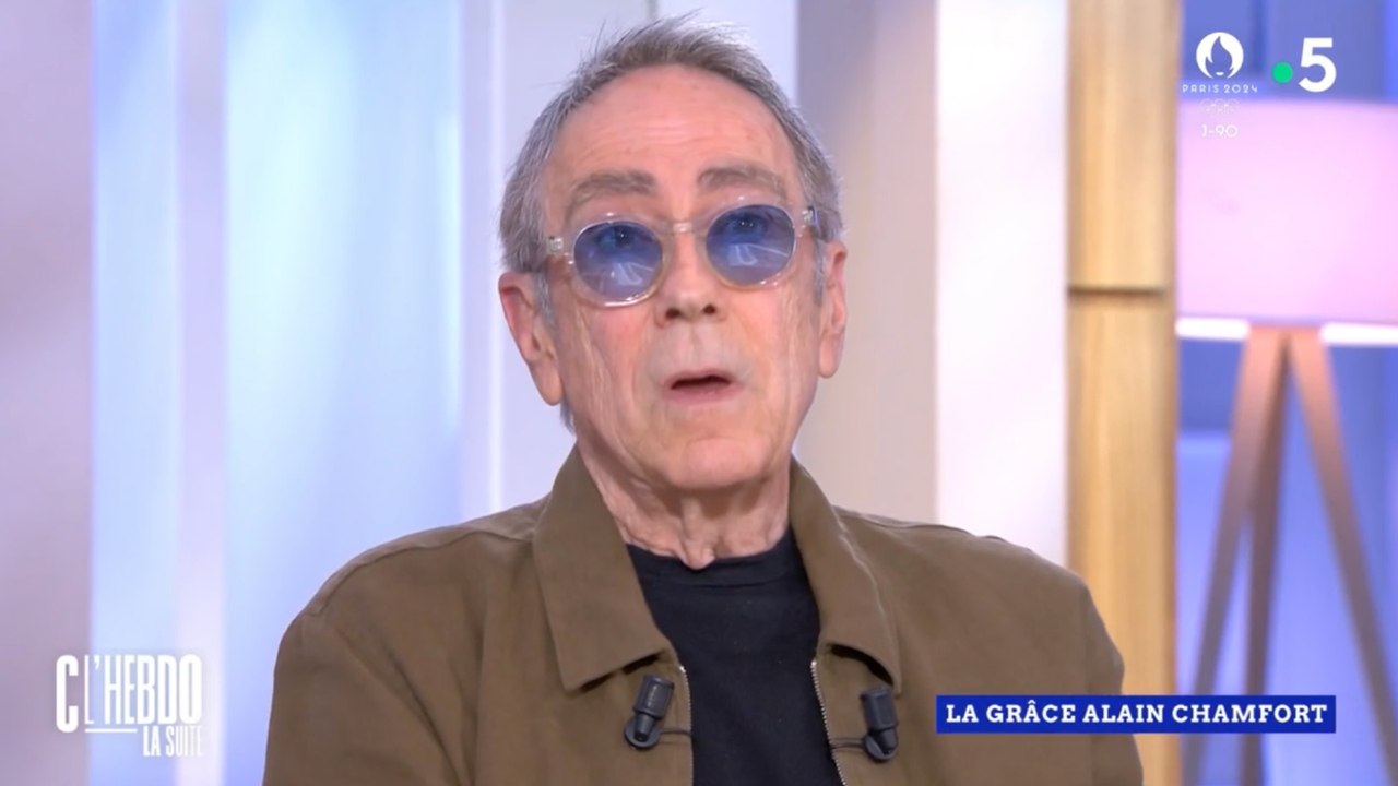 « Ce n'était pas dur de le cacher » : Alain Chamfort revient sur son cancer des os