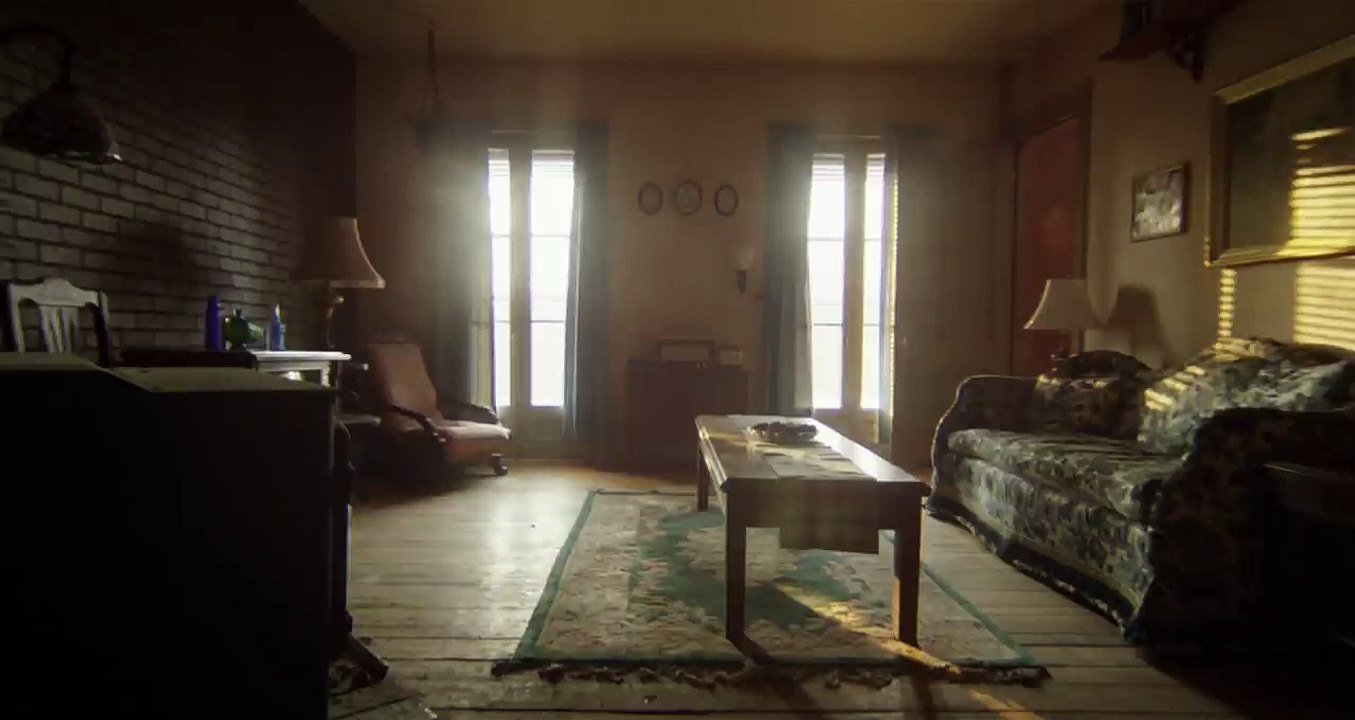 "We are still here" de Ted Geoghegan(2016) avec Barbara Crampton | Horreur | VF