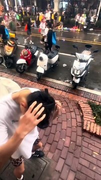 Nouveau moyen de se laver les cheveux