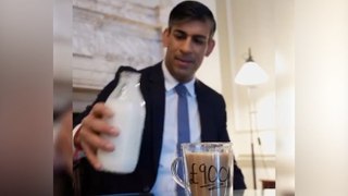 Rishi Sunak pours himself ‘£900 cup of coffee’ in bizarre attempt at TikTok trend