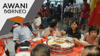 Masyarakat Cina bersama meriahkan rumah terbuka UMNO Sandakan