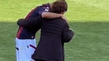 Video, Orsolini in campo con la nonna dopo Bologna-Udinese