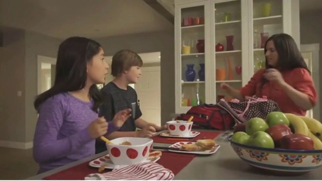 Dash – Coding Robot for Kids 6+ – Voice Activated – Navigates Objects – 5 Free Programming STEM Apps