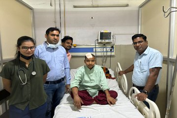 दूरबीन से दो सेमी का चीरा लगाकर ट्यूमर को निकालकर म​स्तिष्क के बंद रास्ते को खोला