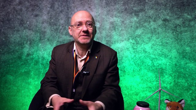 El ministro principal de Escocia dimite tras la ruptura de la coalición de Gobierno