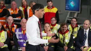 PM: Young people trapped on welfare need to get to work