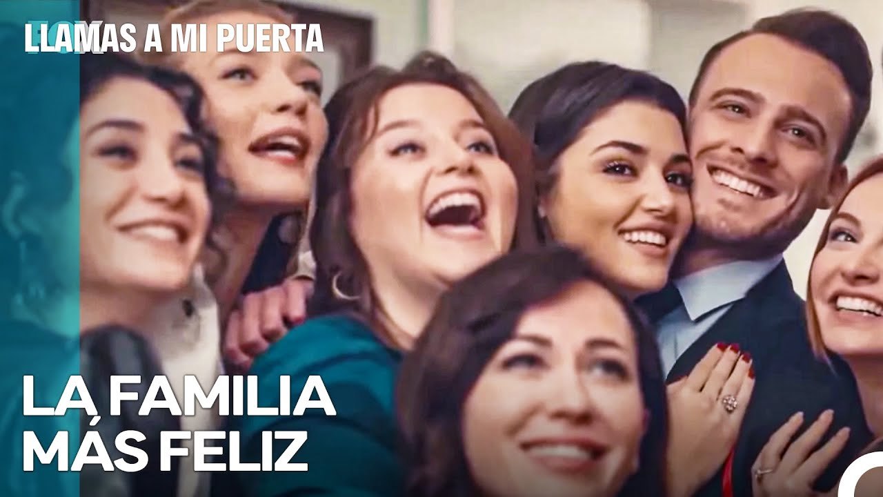 Así Es Un Selfie De Celebración - Llamas A Mi Puerta