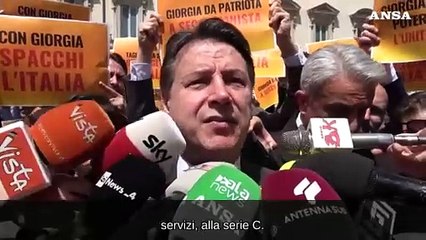 Autonomia, Conte: "Meloni da patriota a secessionista, sta svendendo l'Italia"