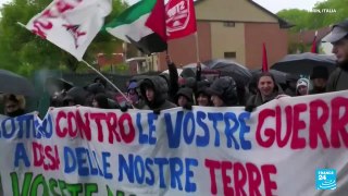 Manifestantes en Turín piden mayor acción climática previo a cumbre del G7