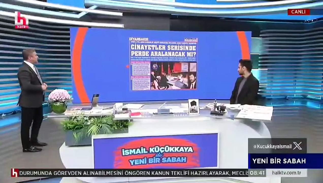Gazetemiz @ekspreshaber_ 'in "CİNAYETLER SERİSİNDE PERDE ARALANACAK MI?" manşeti İsmail Küçükkaya ile Yeni Bir Sabah programında.