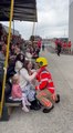 Firefighter's heartwarming proposal to girlfriend at passing out parade