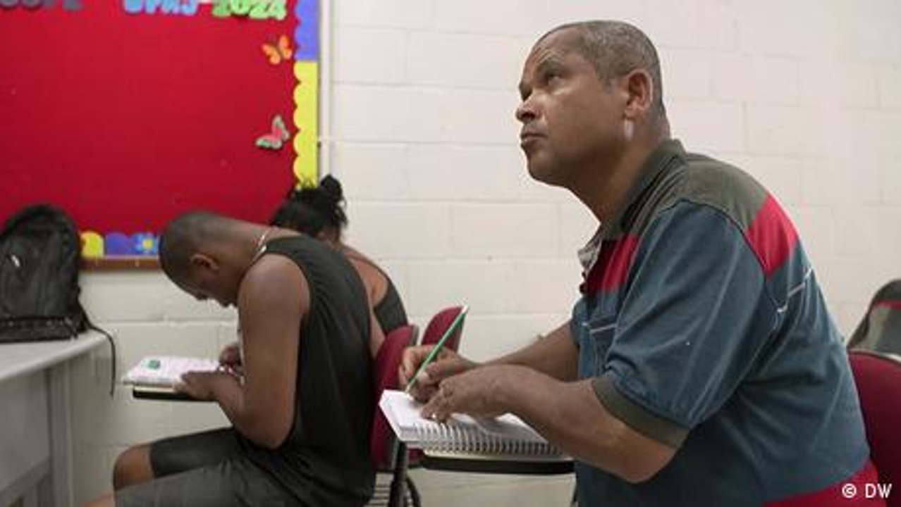 Brasilien: ABC lernen an der Uni