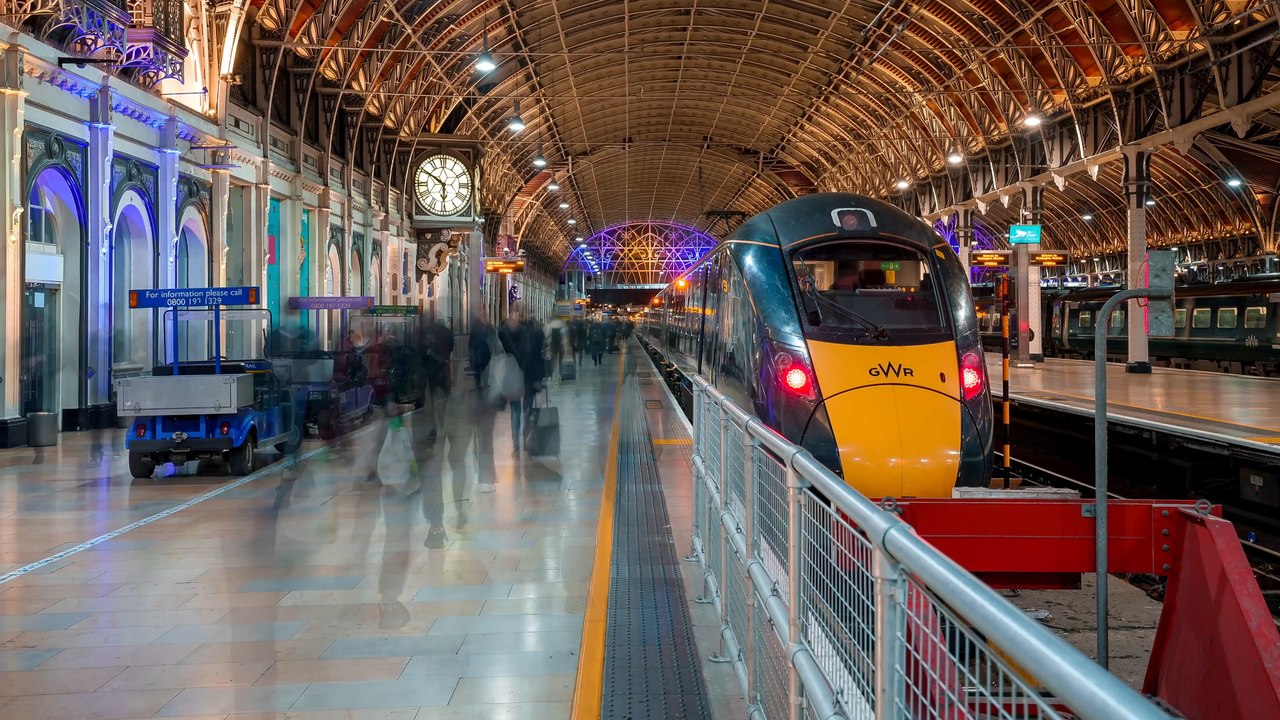 Rail network: Would nationalisation see delays...