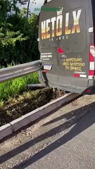 Van com equipe de Neto LX sofre acidente em rodovia de Sergipe