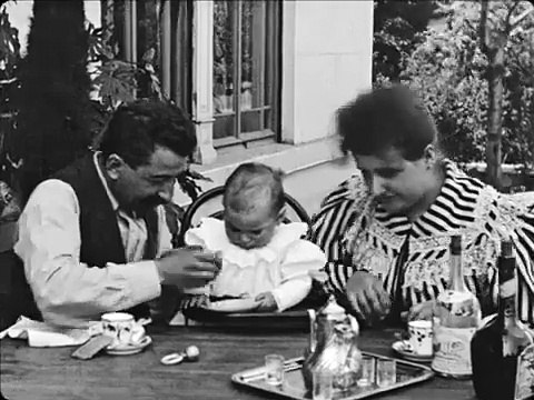 La comida del bebé (1895)