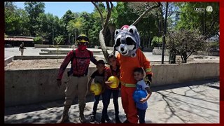 Grupo de brigadistas forestales Mapaches Jalisco entregó juguetes para niños de escasos de recursos
