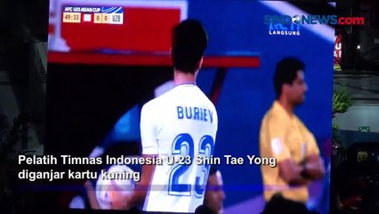 Dirugikan Wasit, Peserta Nobar di Pinggir Jalan Tomang Kecewa Lihat Timnas Indonesia Kalah