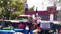 Mil 500 agricultores de Jalisco se manifiestan con 500 tractores en la ciudad