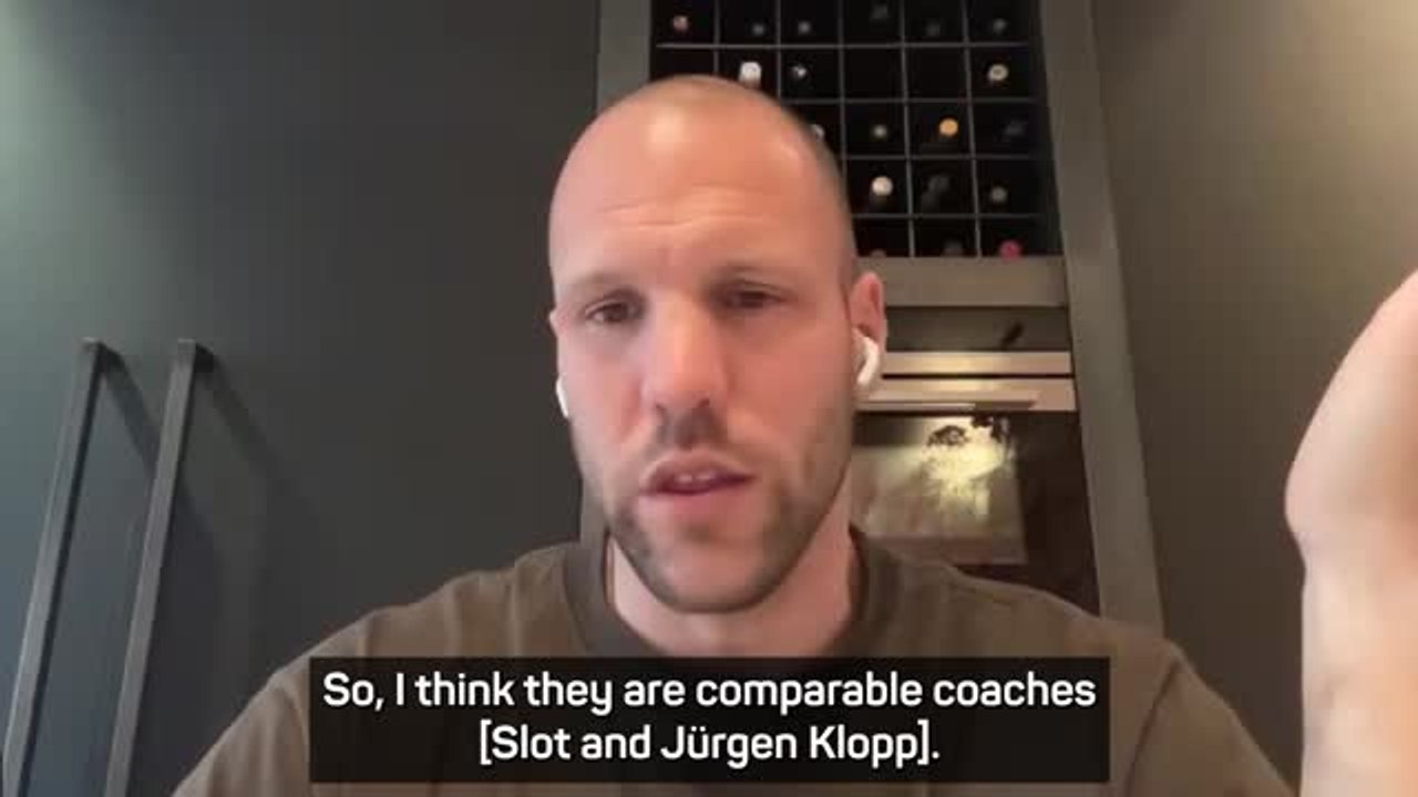 Vlaar likens Arne Slot's 'high pressure' footba...