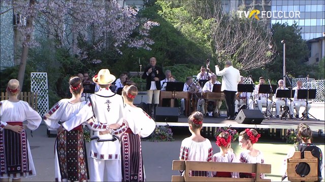 Nicolae Furdui Iancu - De-ar veni primavara (Tezaur folcloric de florii - TVR Folclor - 28.04.2024)