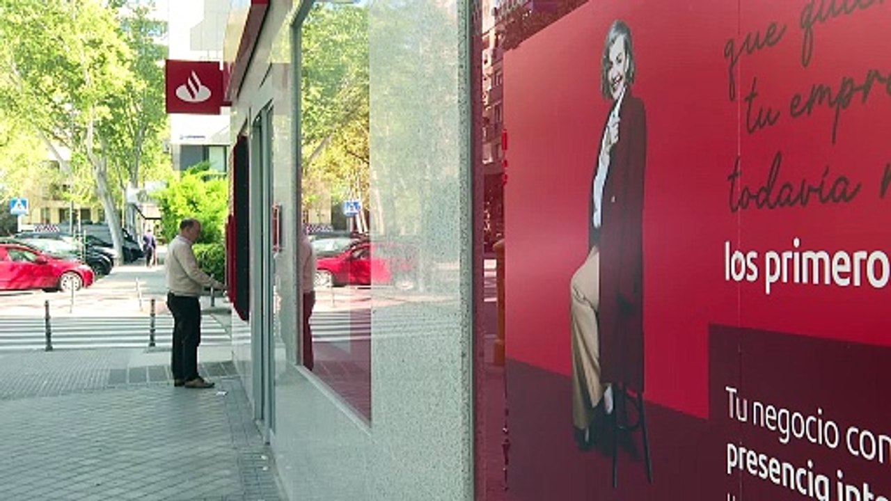 Santander y Caixabank cierran el primer trimestre de 2024 con ganancias