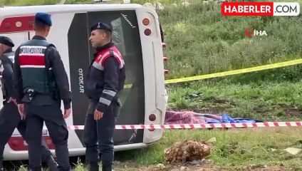 Yolcu taşıyan midibüs devrildi: 1 ölü, 7 yaralı