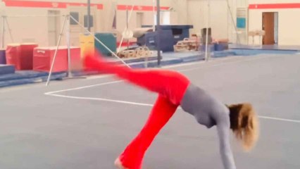 La rutina de Nadia Comaneci a los 62 años