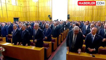 Müsavat Dervişoğlu'nu neden tebrik etmedi? Bahçeli nedenini açıkladı, parti grubu ayakta alkışladı