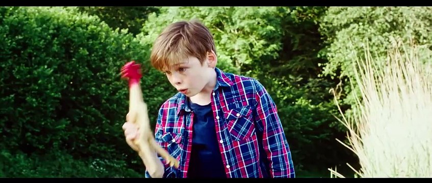 Lassie : La route de l'aventure Bande-annonce (UK)