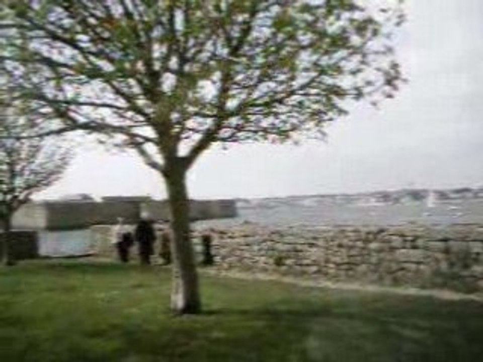 IMAG0002   - entrée du port de Lorient - Fort de Port Louis