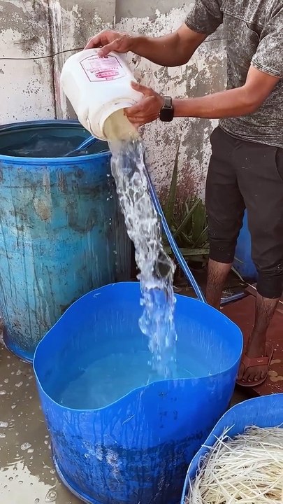 Kya apko Pata Hai ShuttleCock kaise banai jati hai