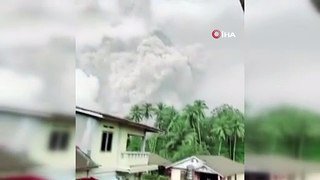 Endonezya'daki yanardağ yeniden faaliyete geçti